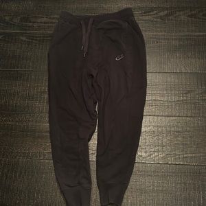 Black Mens sweatpants Nike